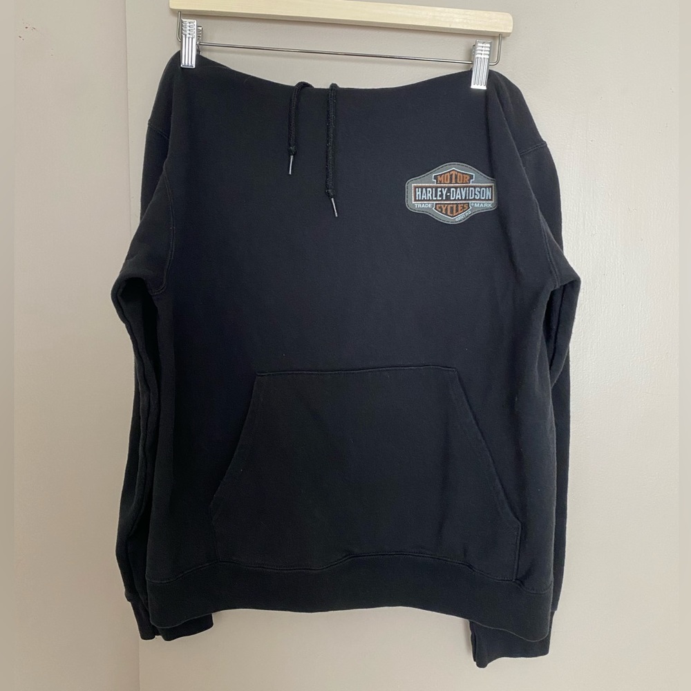HARLEY-DAVIDSON hoodie. Size Medium. Color black